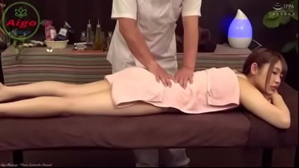 Massage cho em gái văn phòng